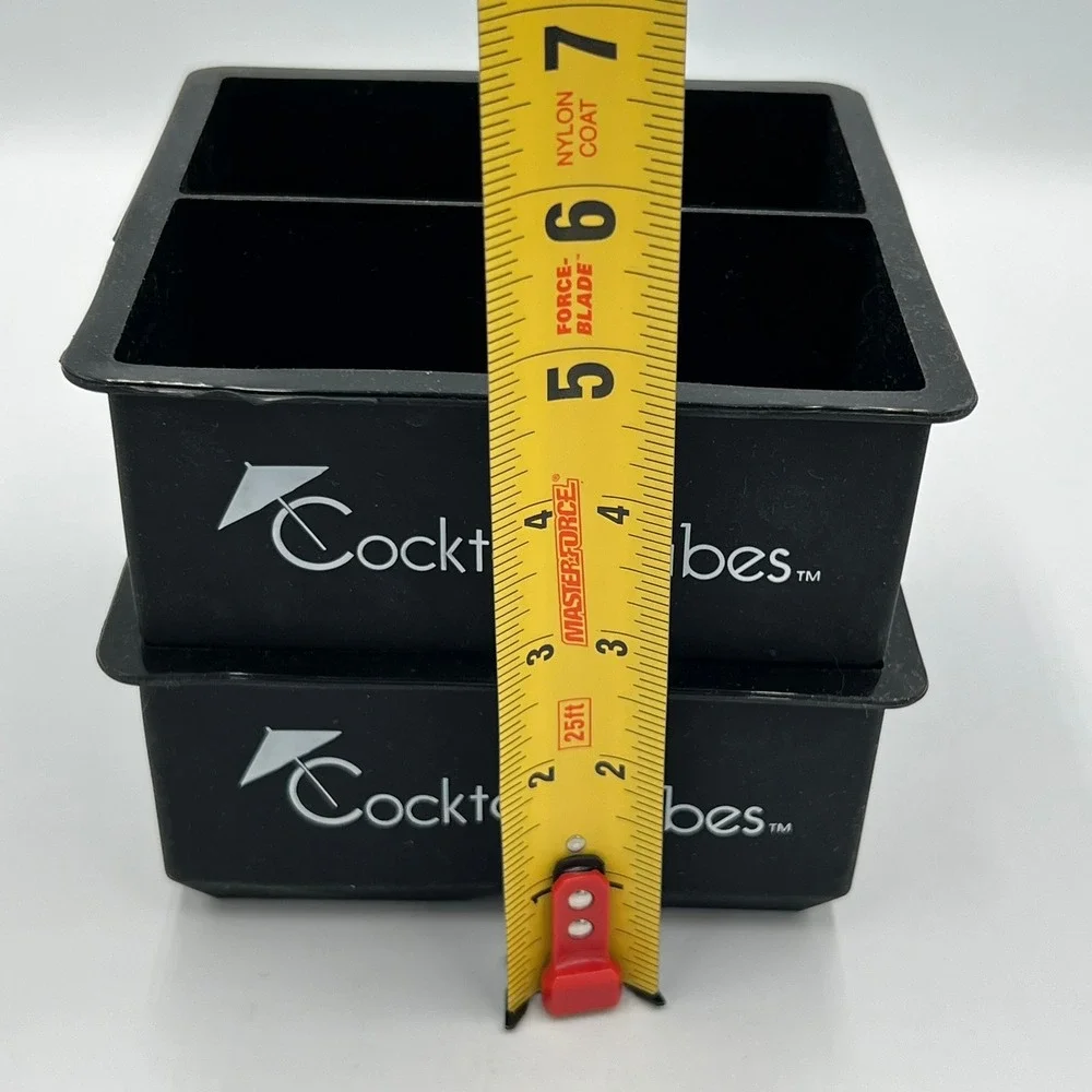 Cocktail Cubes Large Ice Tray Set Unisex OS Black Very Good Silicone Barware